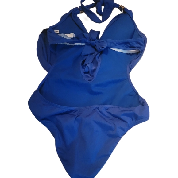 Draped Neckline One Piece Halter Swimsuit M - Picture 4 of 5